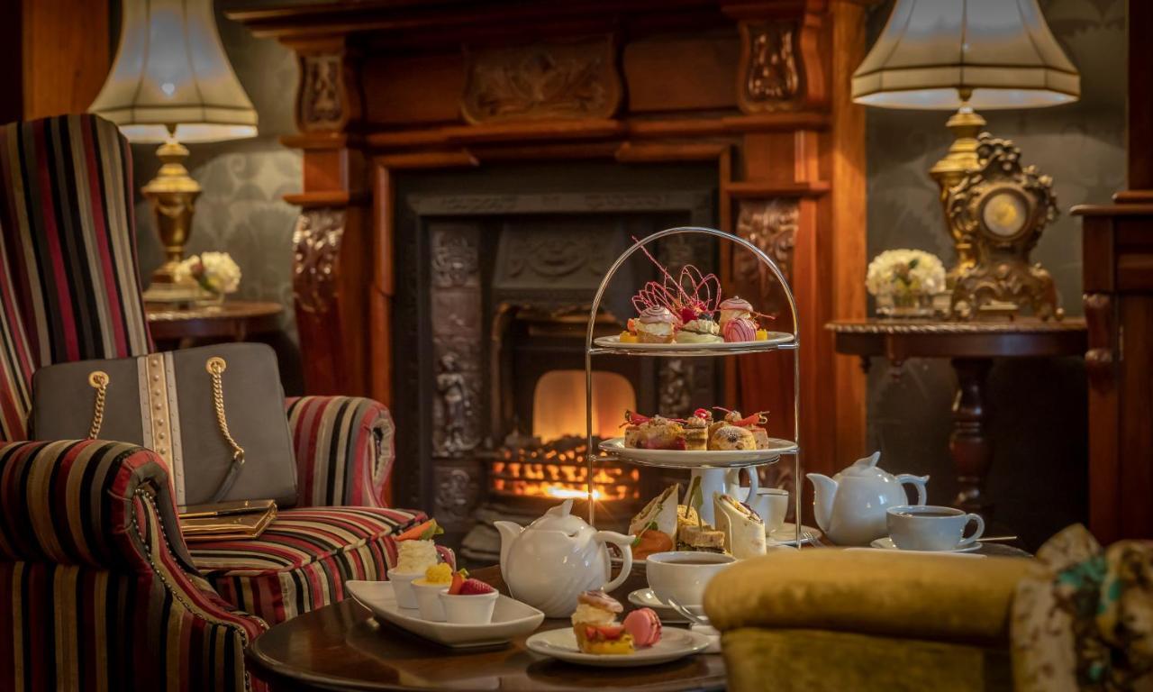 Temple Gate Hotel Ennis Eksteriør bilde